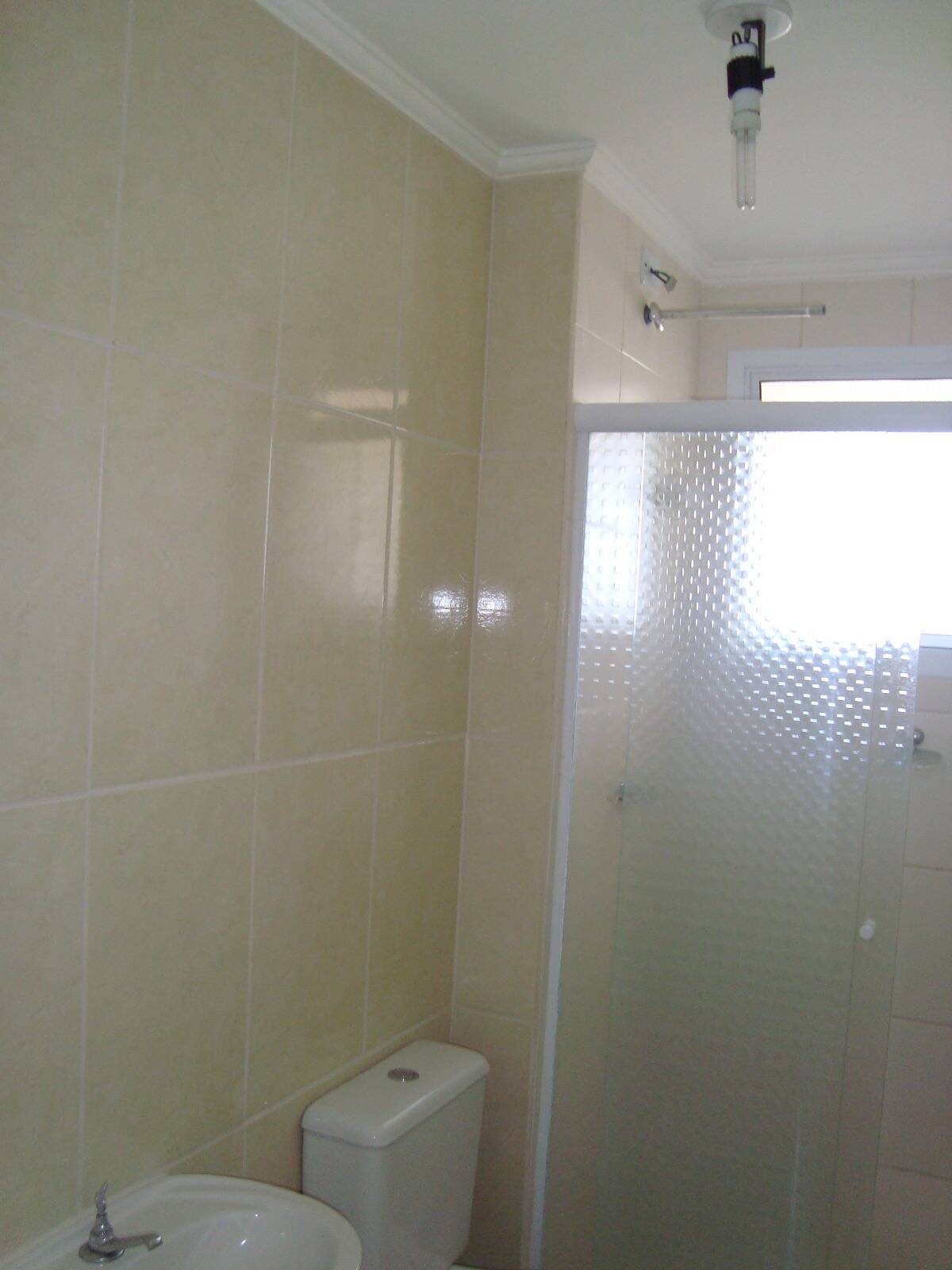 Apartamento à venda com 2 quartos, 60m² - Foto 2