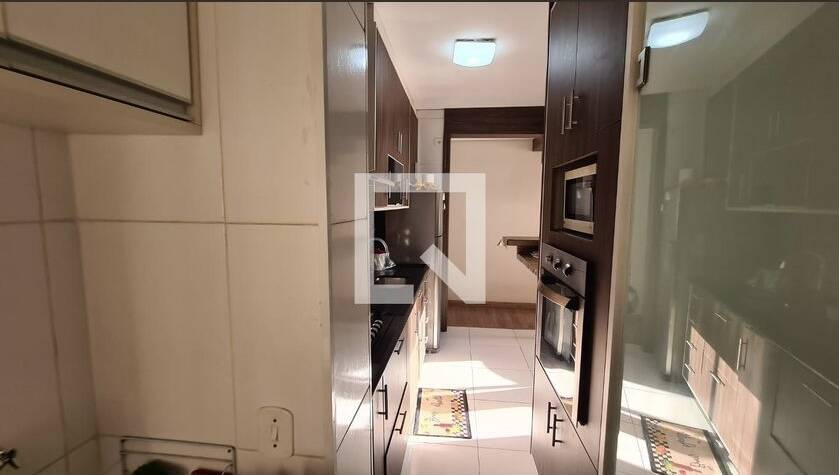 Apartamento à venda e aluguel com 3 quartos, 73m² - Foto 3