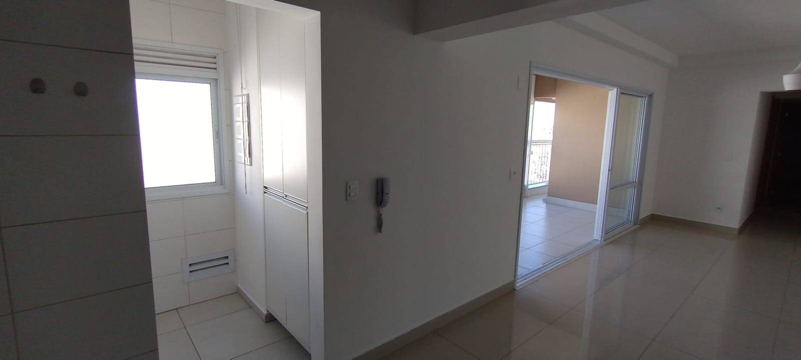 Apartamento para alugar com 3 quartos, 110m² - Foto 18