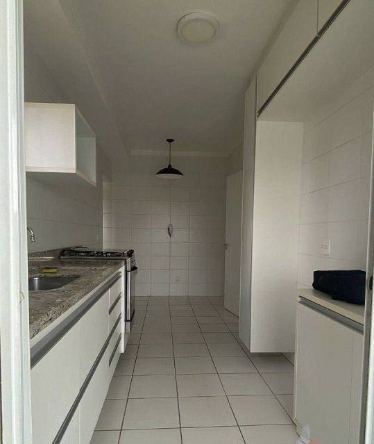 Apartamento à venda com 3 quartos, 111m² - Foto 19