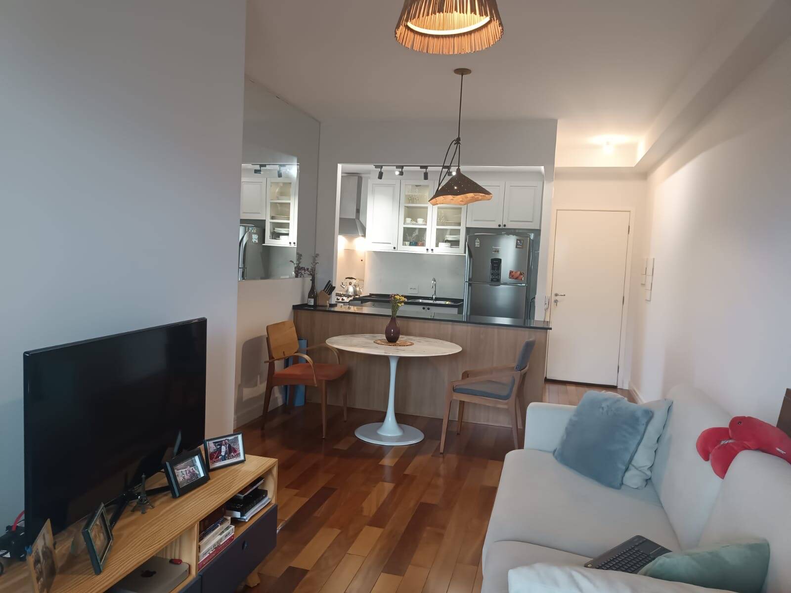 Apartamento para alugar com 2 quartos, 69m² - Foto 8