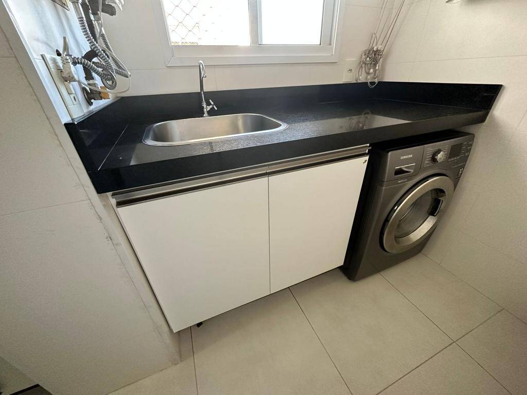 Apartamento à venda com 3 quartos, 97m² - Foto 9