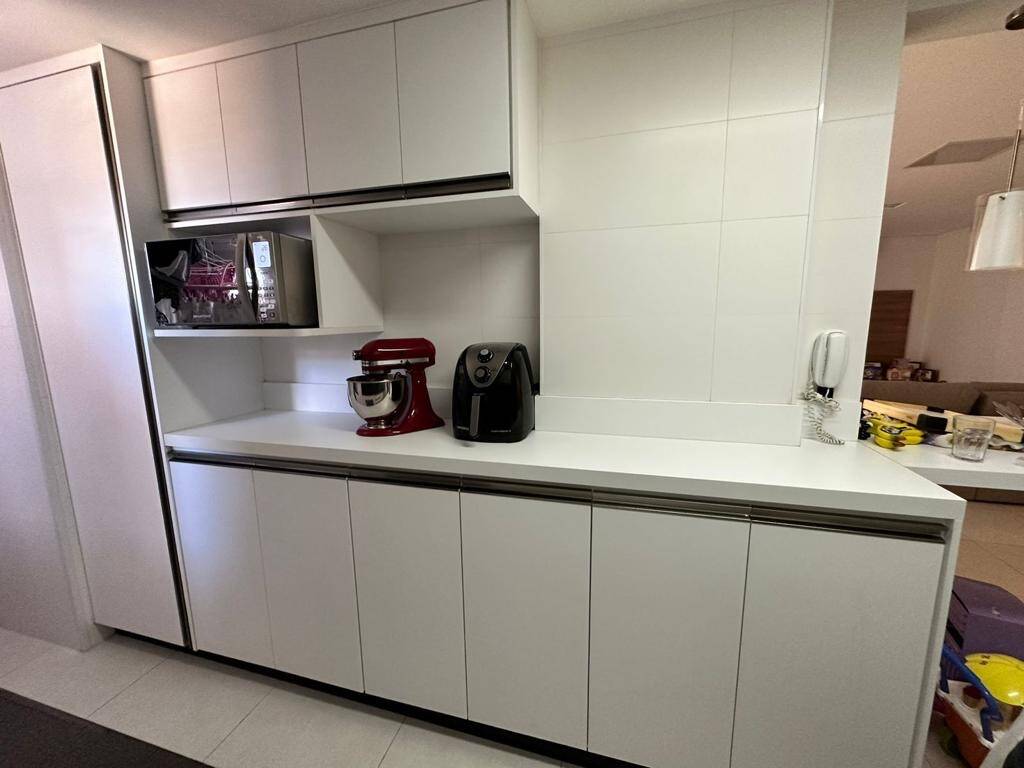 Apartamento à venda com 3 quartos, 97m² - Foto 13