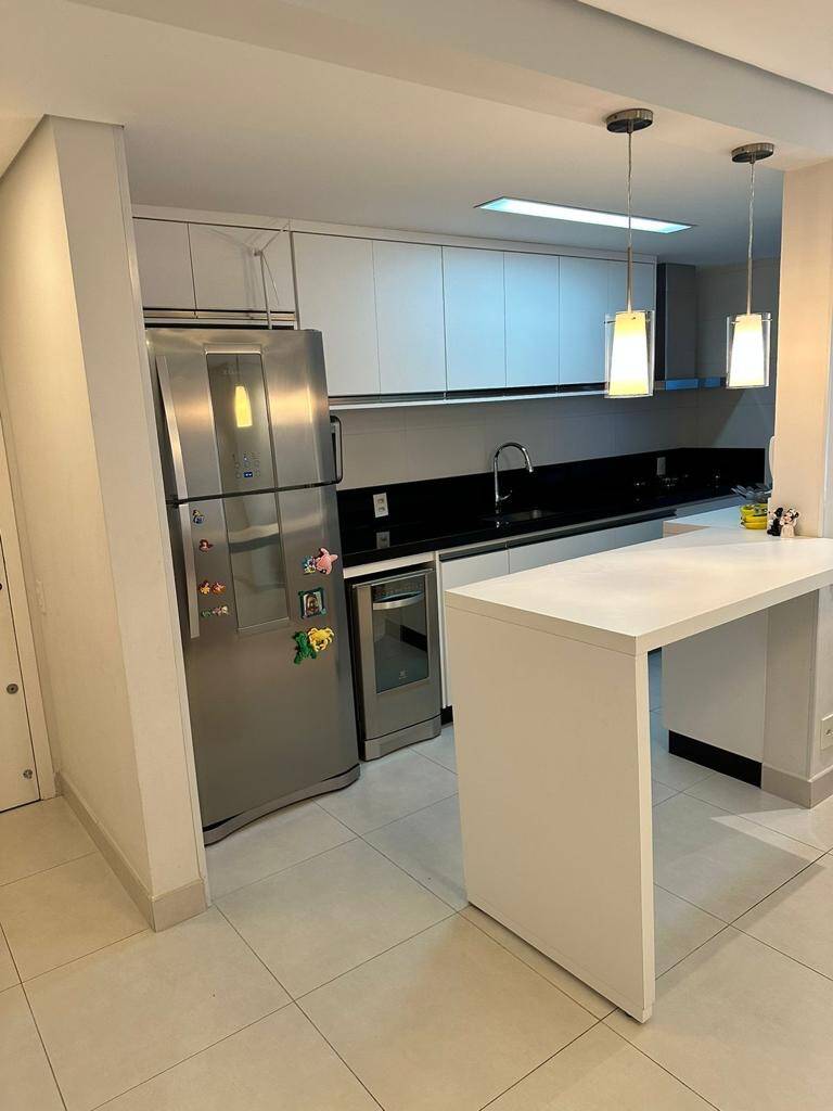 Apartamento à venda com 3 quartos, 97m² - Foto 20