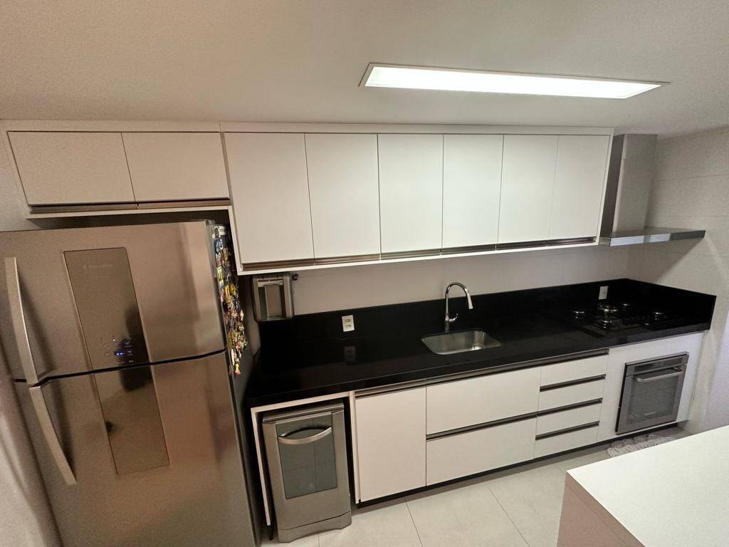 Apartamento à venda com 3 quartos, 97m² - Foto 23