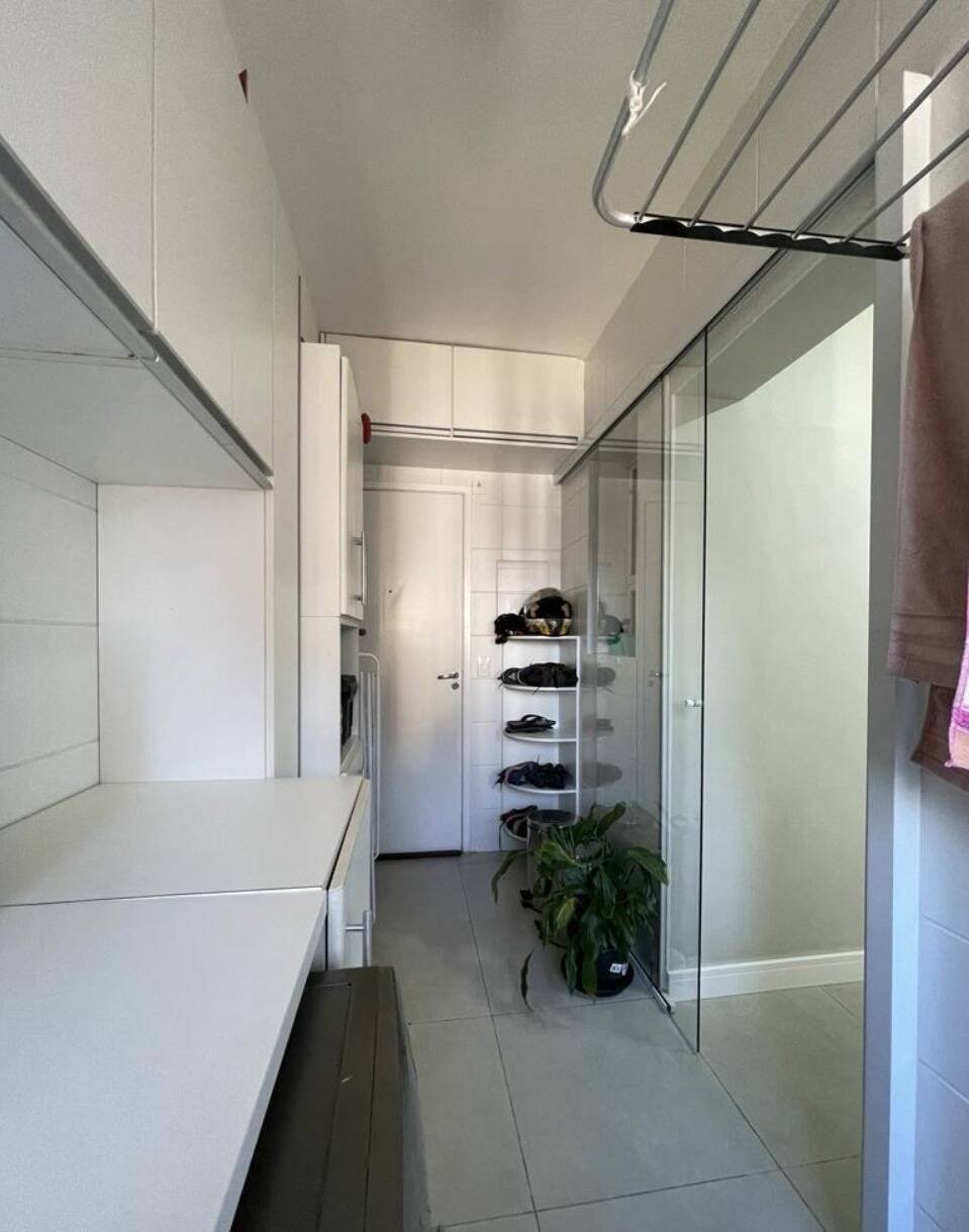 Apartamento para alugar com 3 quartos, 111m² - Foto 13