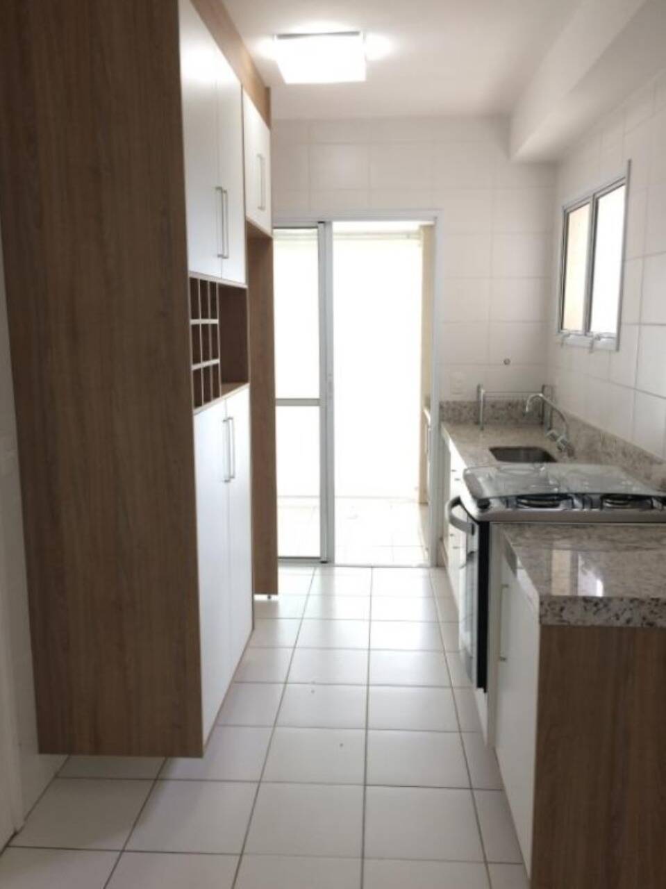 Apartamento para alugar com 3 quartos, 111m² - Foto 7