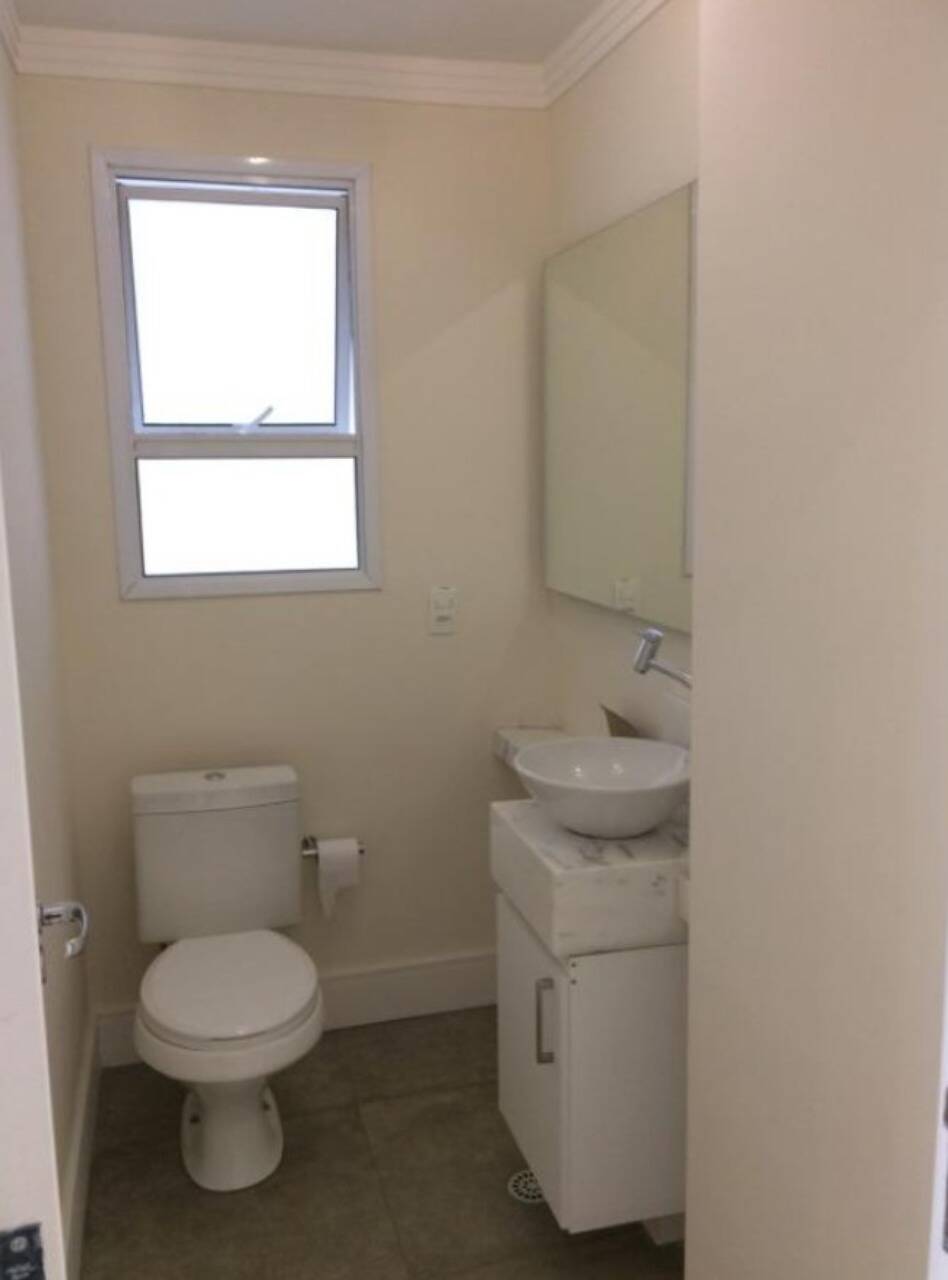 Apartamento para alugar com 3 quartos, 111m² - Foto 13