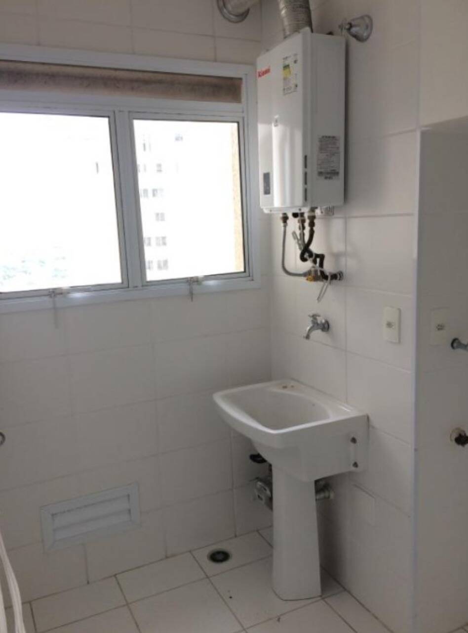 Apartamento para alugar com 3 quartos, 111m² - Foto 21