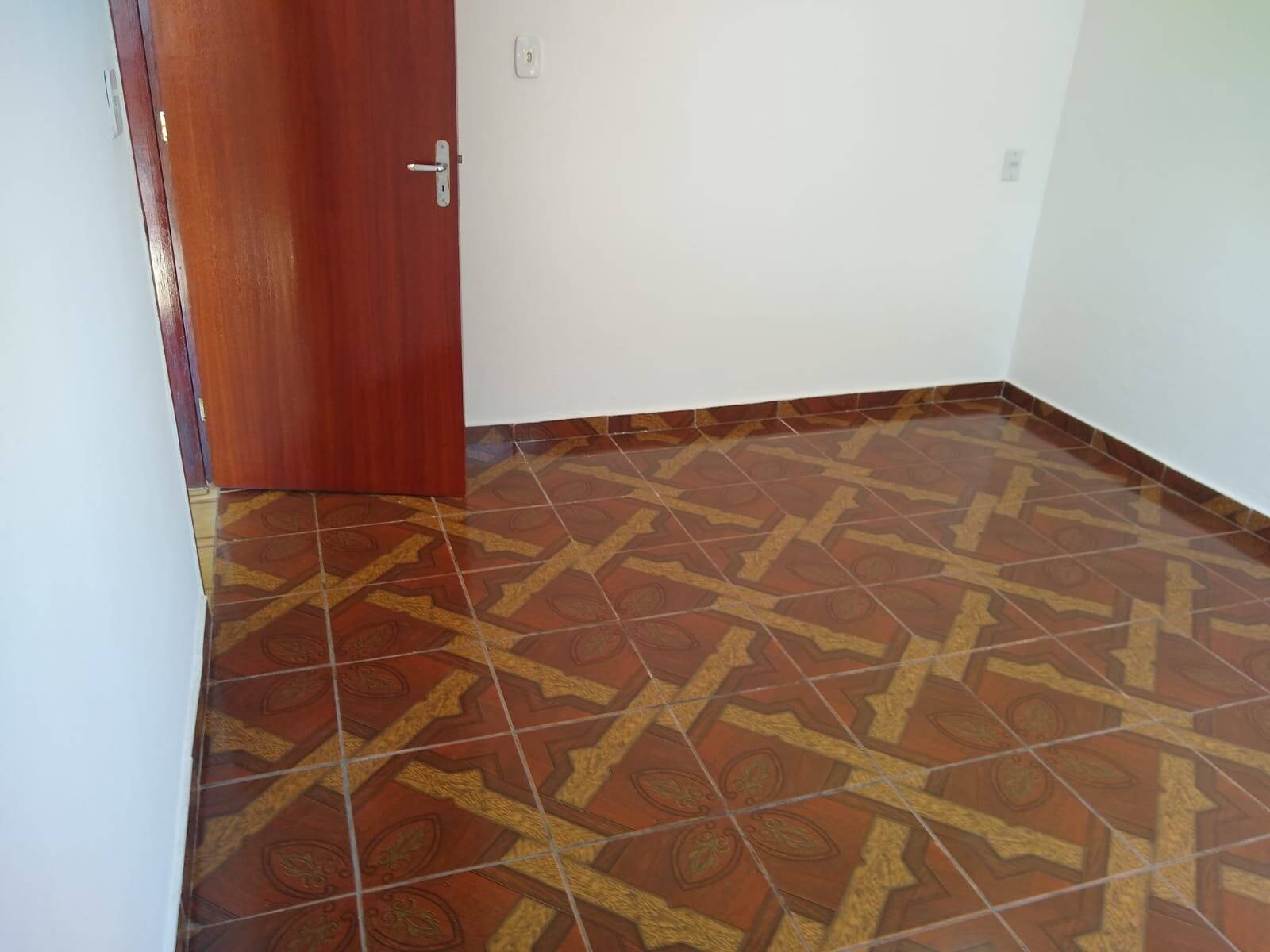 Casa para alugar com 2 quartos, 315m² - Foto 21