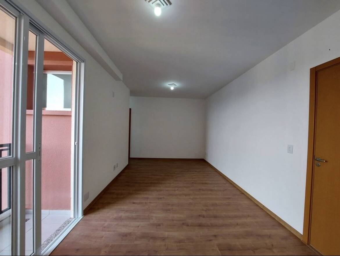 Apartamento para alugar com 2 quartos, 61m² - Foto 4