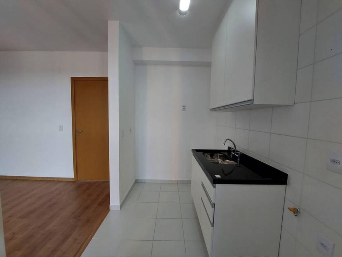 Apartamento para alugar com 2 quartos, 61m² - Foto 2