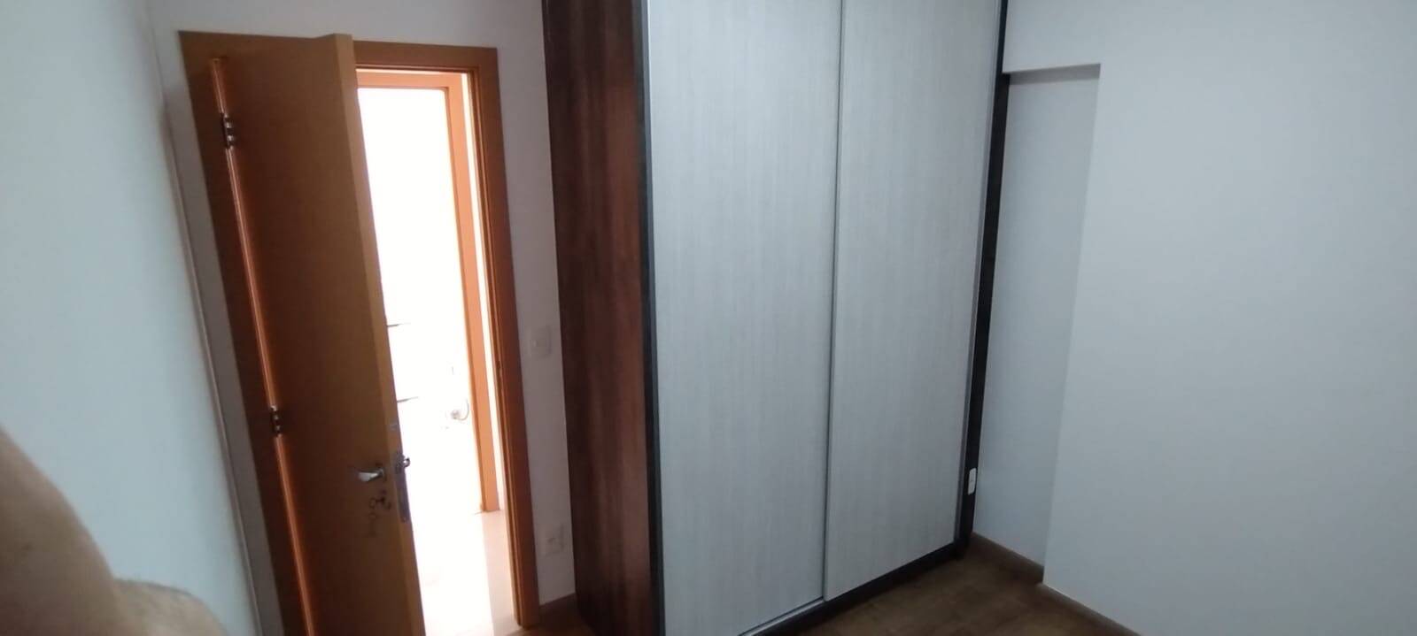 Apartamento para alugar com 3 quartos, 101m² - Foto 20