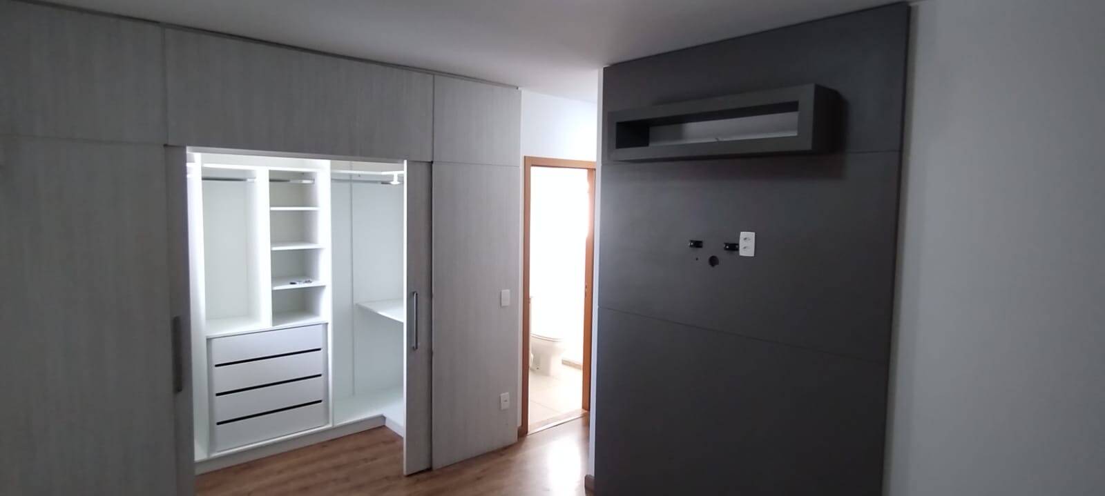 Apartamento para alugar com 3 quartos, 101m² - Foto 19