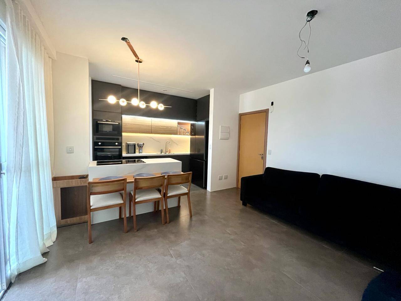 Apartamento à venda com 2 quartos, 61m² - Foto 4