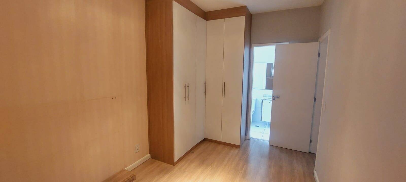 Apartamento à venda com 2 quartos, 66m² - Foto 7