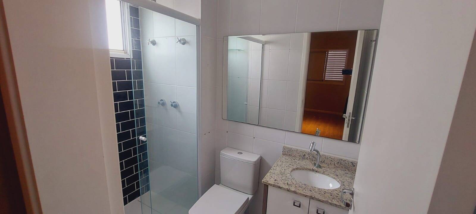 Apartamento à venda com 2 quartos, 66m² - Foto 13