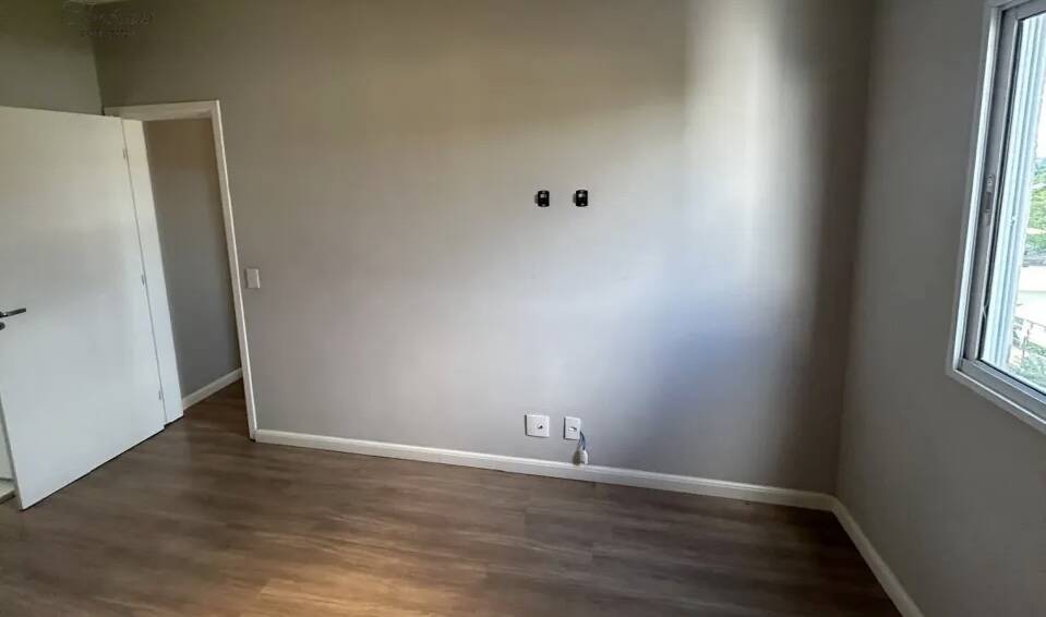 Apartamento à venda com 2 quartos, 66m² - Foto 35