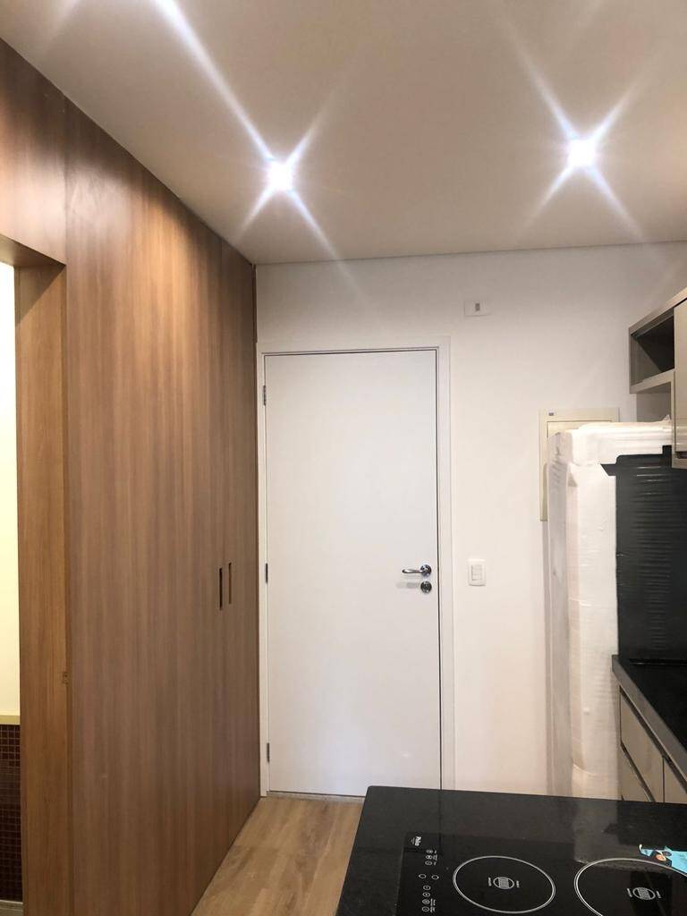 Apartamento para alugar com 1 quarto, 44m² - Foto 18