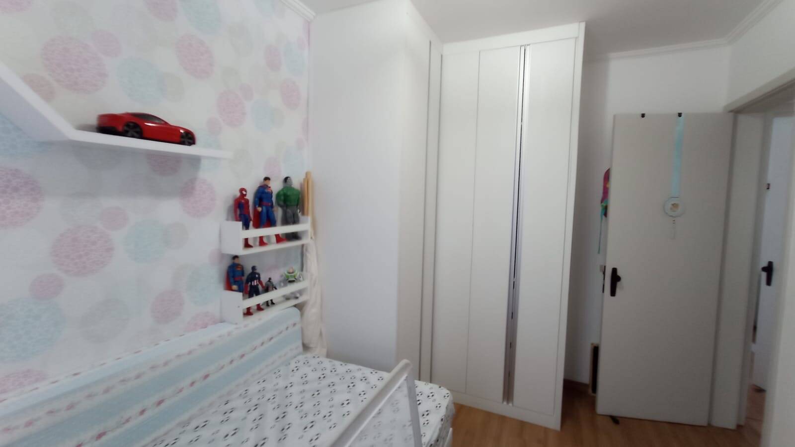 Apartamento à venda com 3 quartos, 75m² - Foto 11