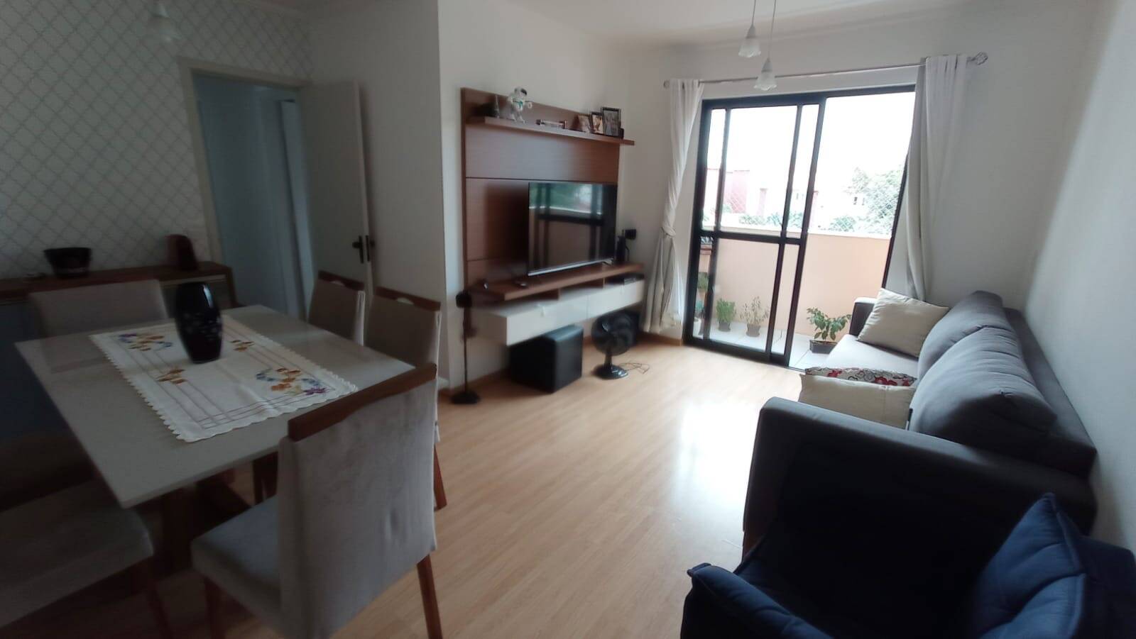 Apartamento à venda com 3 quartos, 75m² - Foto 12