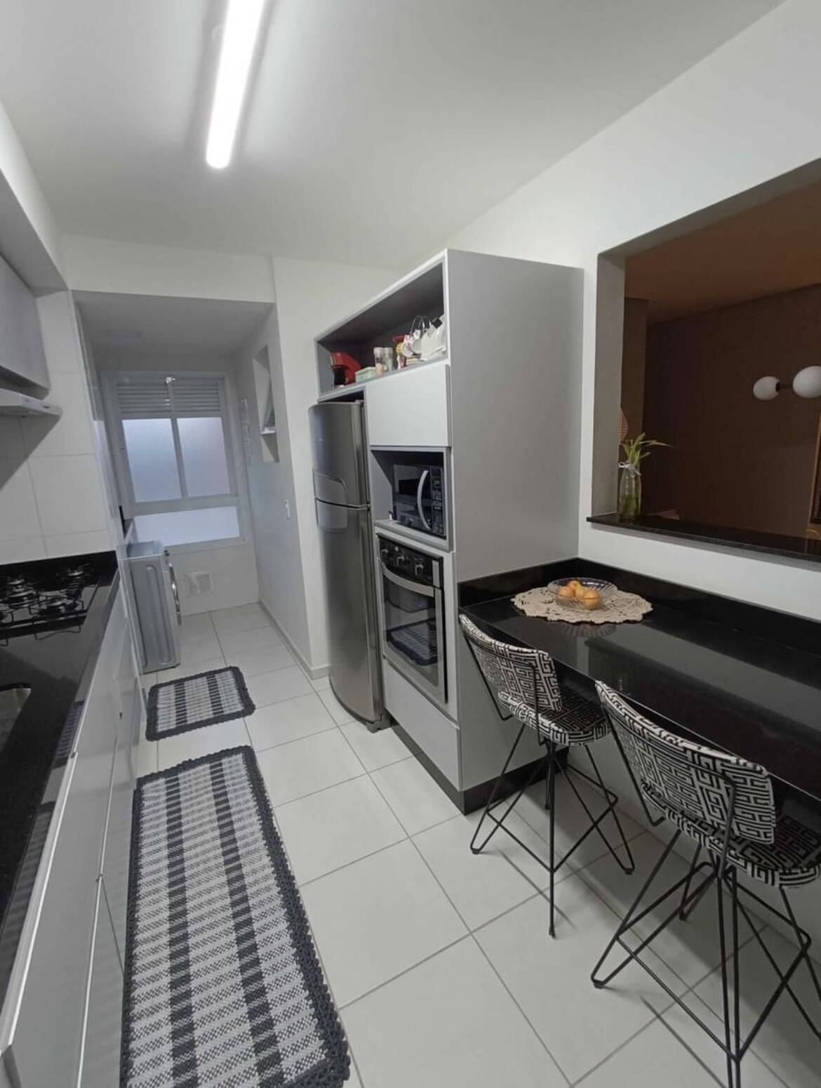 Apartamento à venda com 2 quartos, 77m² - Foto 11