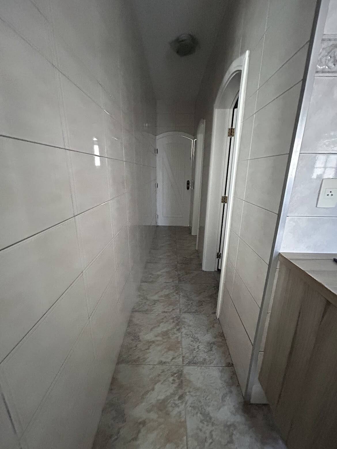 Casa à venda e aluguel com 4 quartos, 261m² - Foto 11