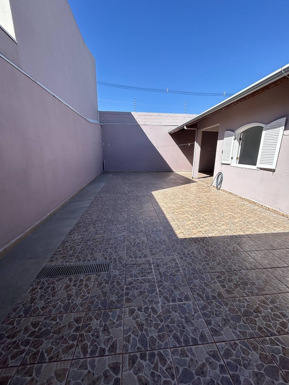 Casa à venda e aluguel com 4 quartos, 261m² - Foto 12