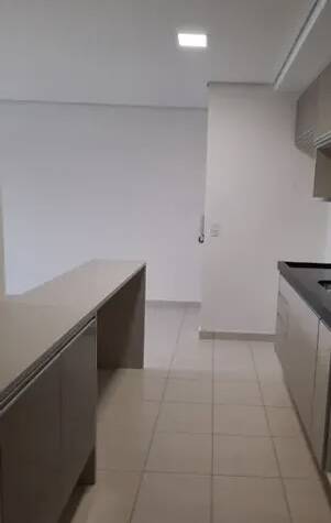 Apartamento à venda com 2 quartos, 61m² - Foto 14