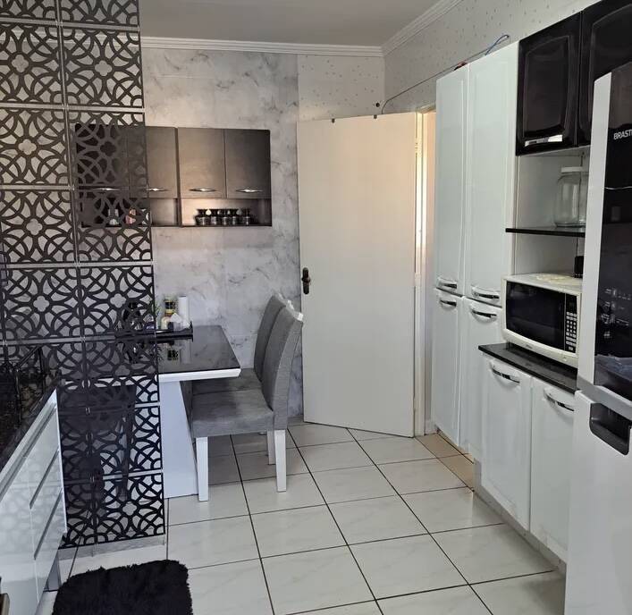 Apartamento à venda com 2 quartos, 58m² - Foto 17