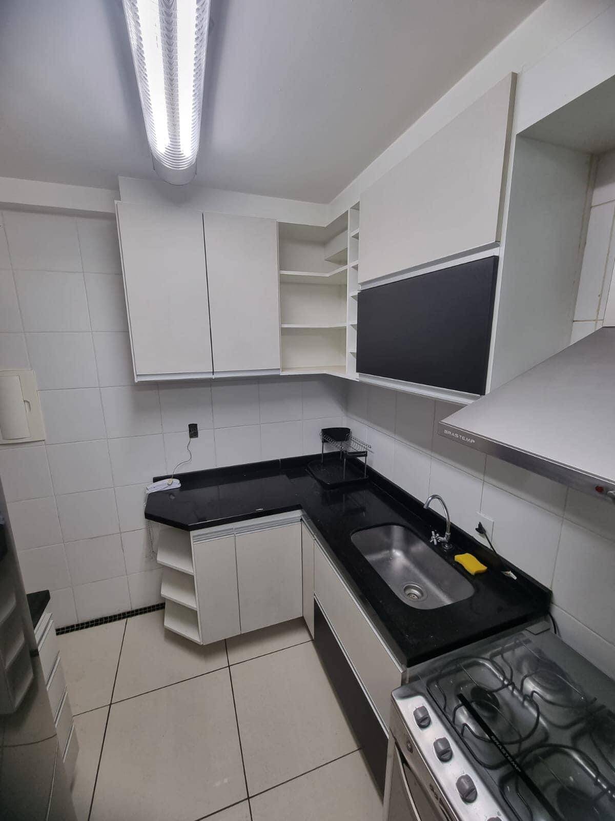 Apartamento para alugar com 2 quartos, 50m² - Foto 12