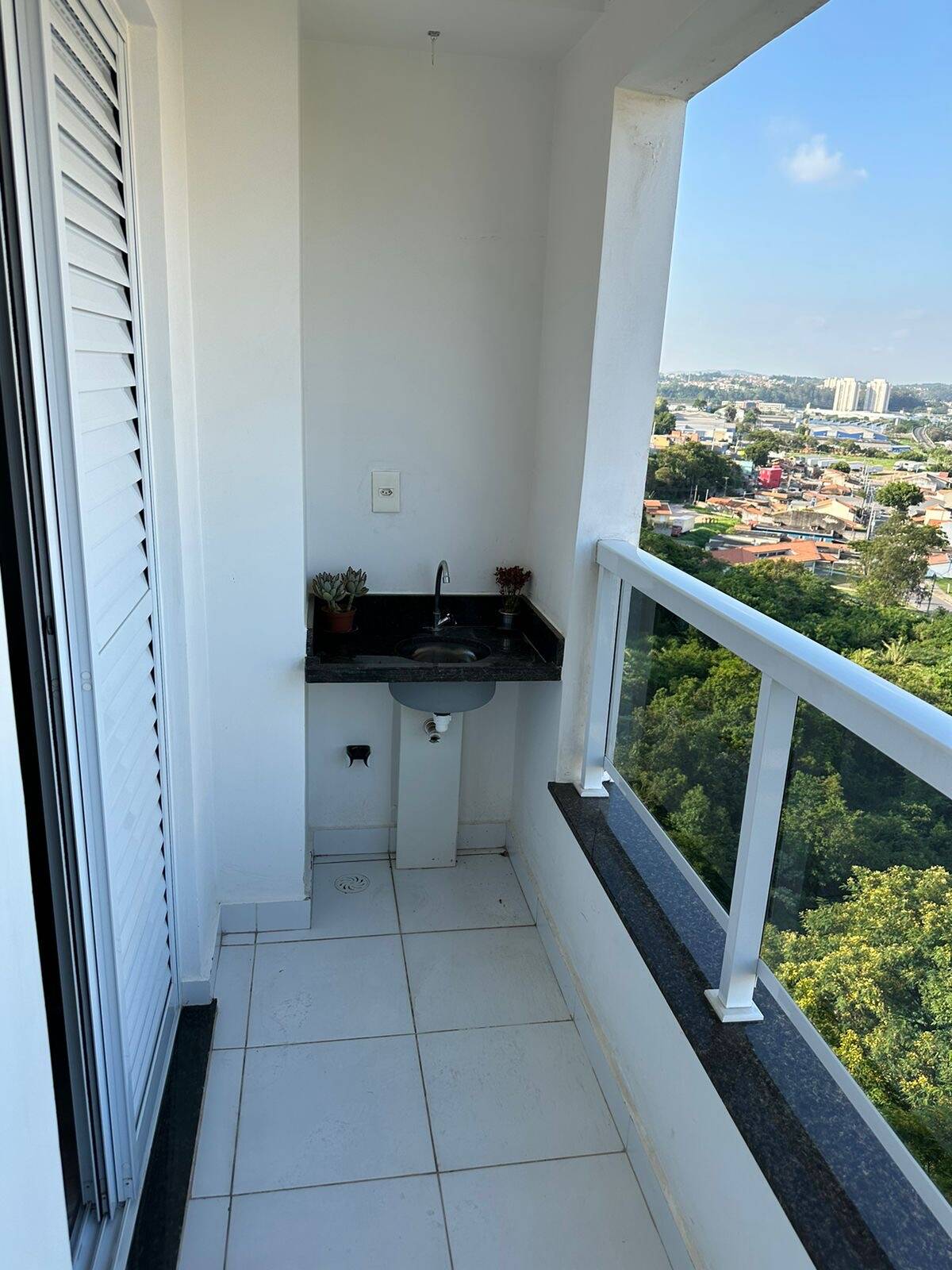 Apartamento à venda com 2 quartos, 60m² - Foto 3