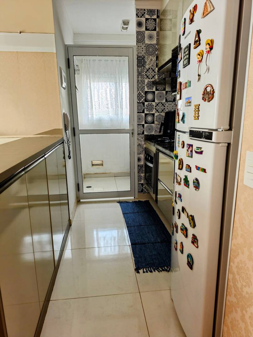 Apartamento à venda com 2 quartos, 52m² - Foto 4