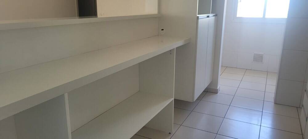 Apartamento para alugar com 3 quartos, 92m² - Foto 4