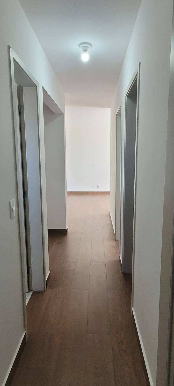 Apartamento para alugar com 3 quartos, 92m² - Foto 11