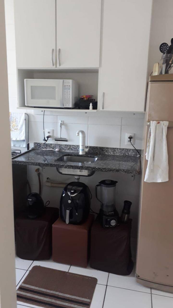 Apartamento à venda com 2 quartos, 49m² - Foto 2