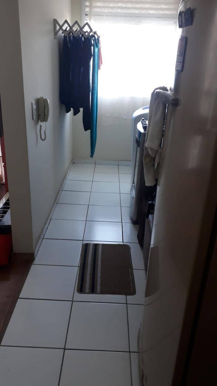 Apartamento à venda com 2 quartos, 49m² - Foto 7