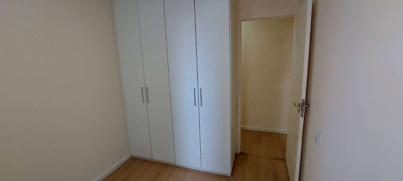 Apartamento para alugar com 2 quartos, 50m² - Foto 12