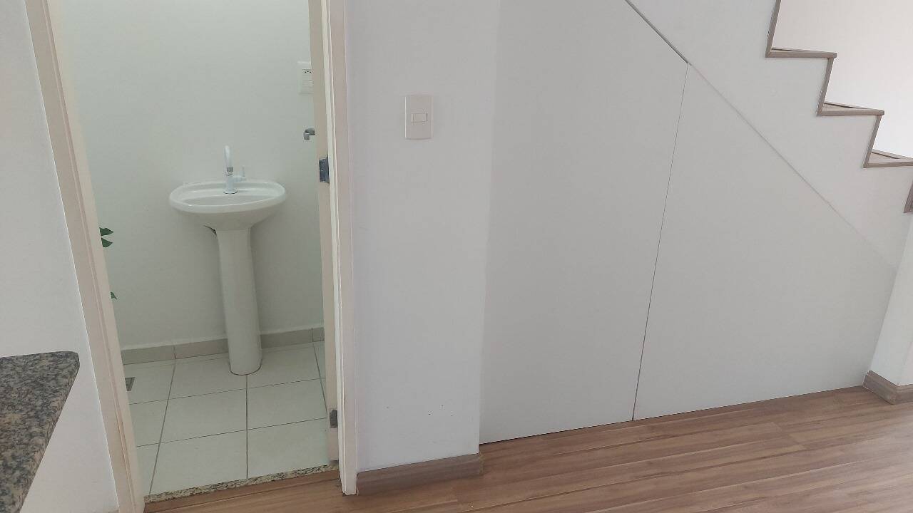 Casa de Condomínio para alugar com 2 quartos, 80m² - Foto 10