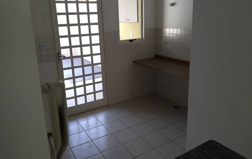 Casa de Condomínio para alugar com 2 quartos, 80m² - Foto 29