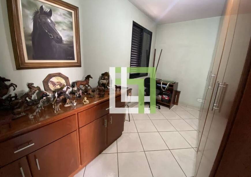 Apartamento à venda com 3 quartos, 86m² - Foto 20