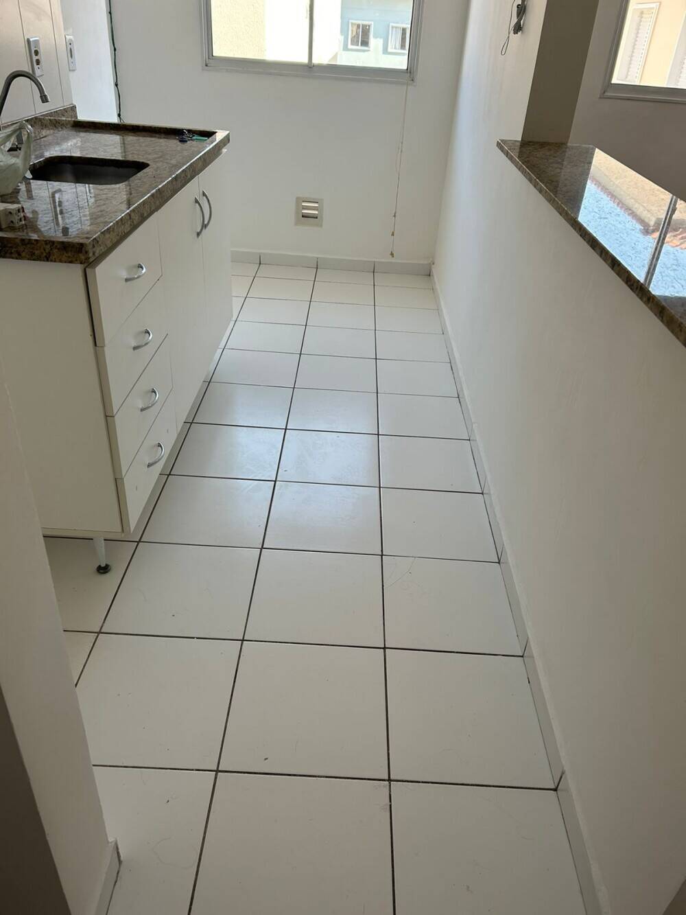 Apartamento para alugar com 2 quartos, 60m² - Foto 4