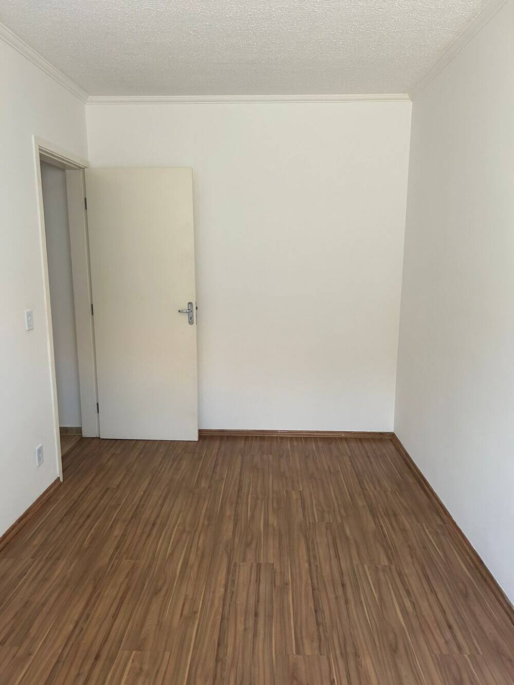 Apartamento para alugar com 2 quartos, 60m² - Foto 7