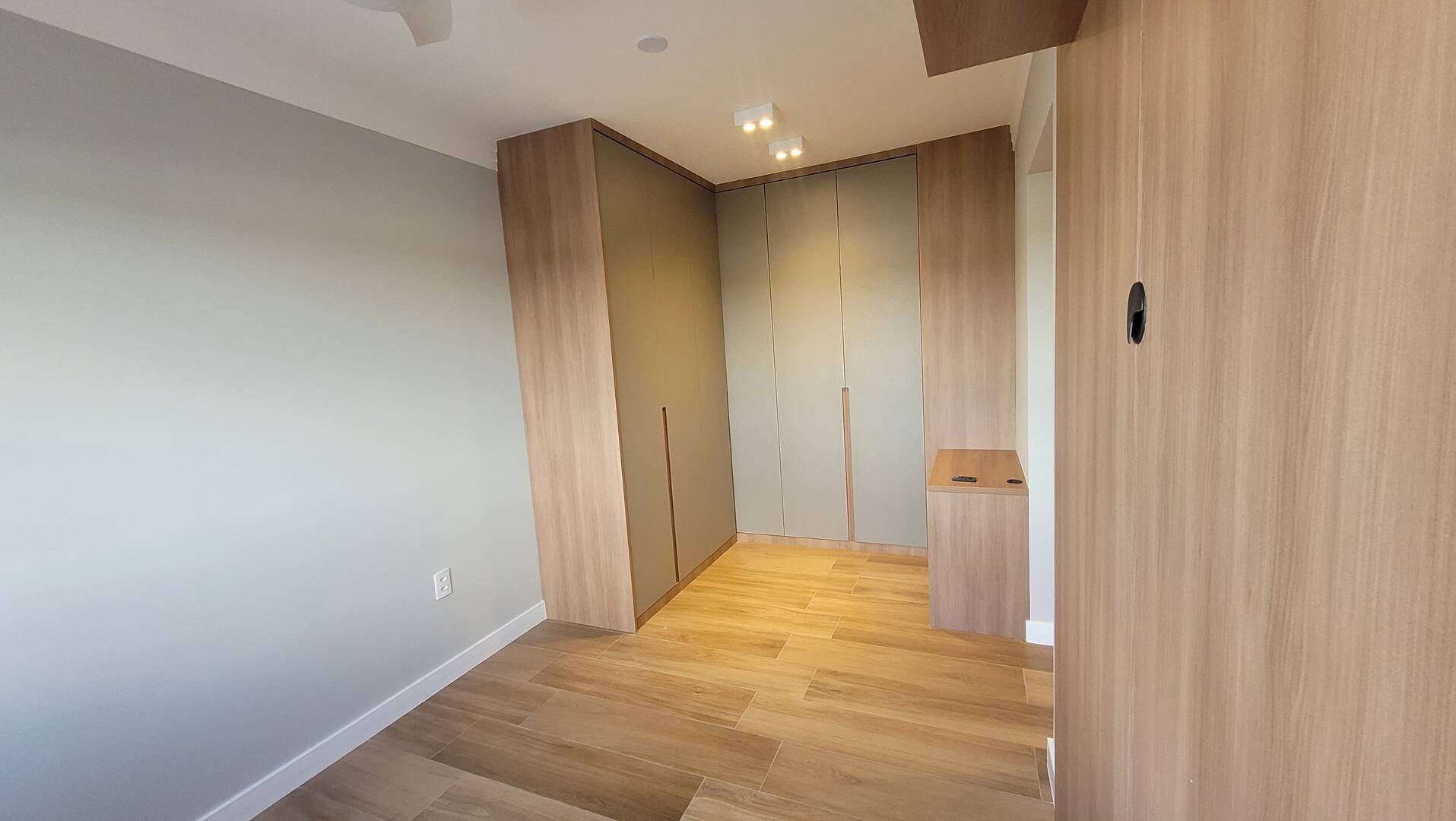 Apartamento para alugar com 3 quartos, 100m² - Foto 4