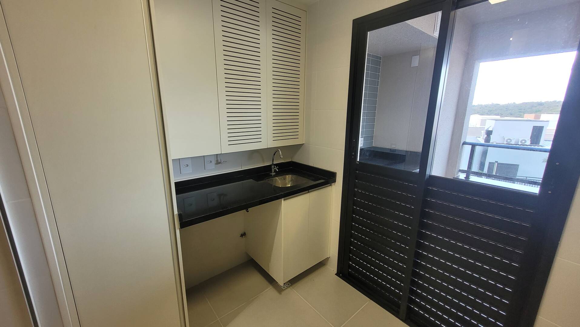 Apartamento para alugar com 3 quartos, 100m² - Foto 9