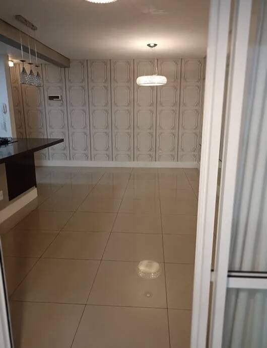 Apartamento para alugar com 2 quartos, 97m² - Foto 8