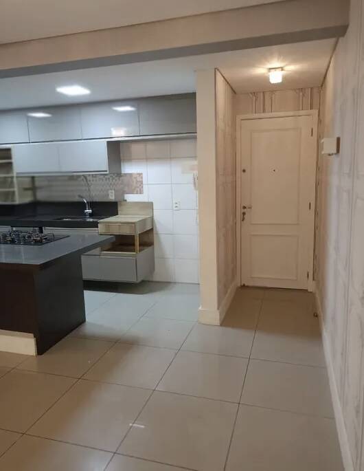 Apartamento para alugar com 2 quartos, 97m² - Foto 18