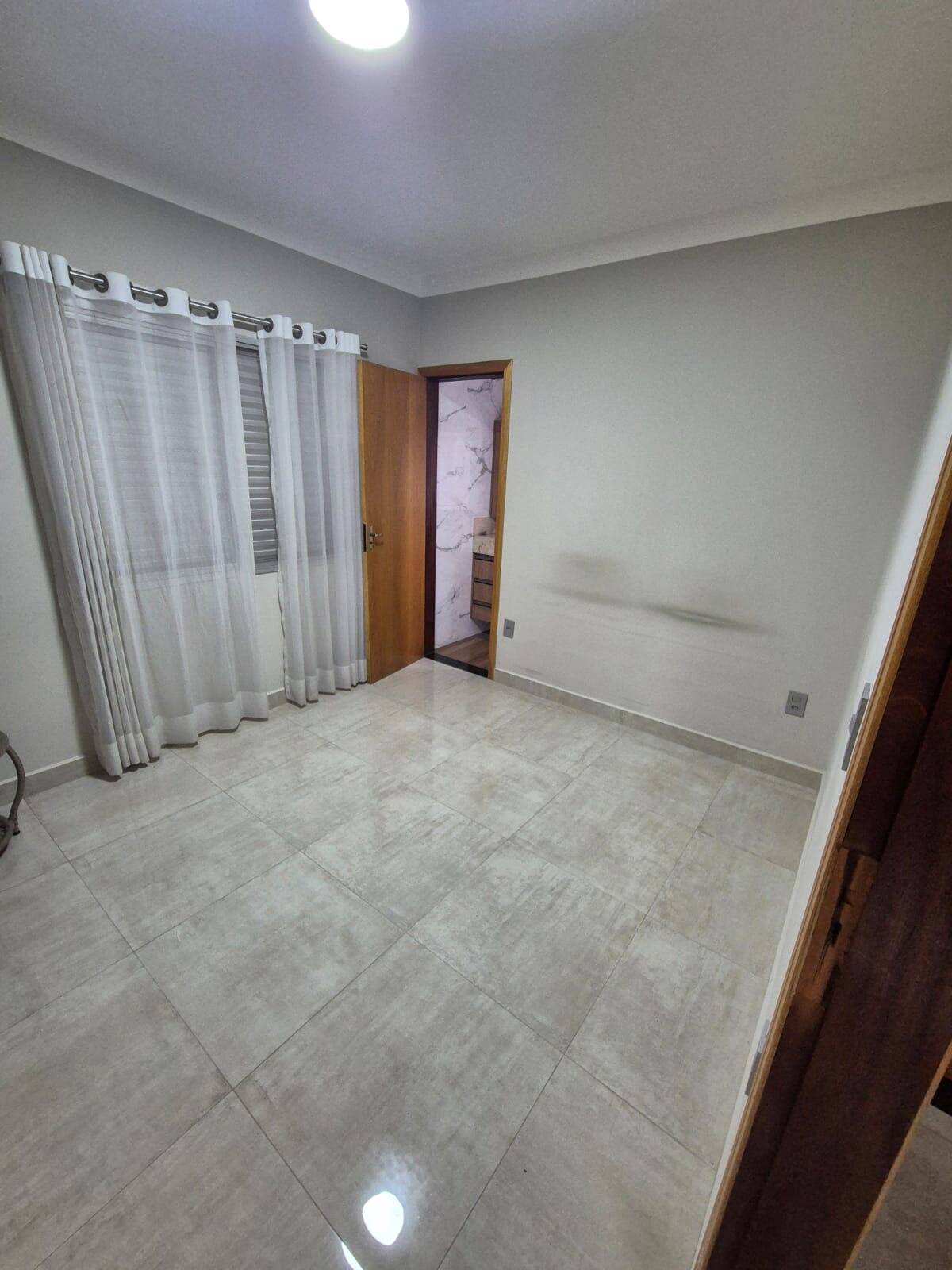 Apartamento à venda com 3 quartos, 86m² - Foto 6