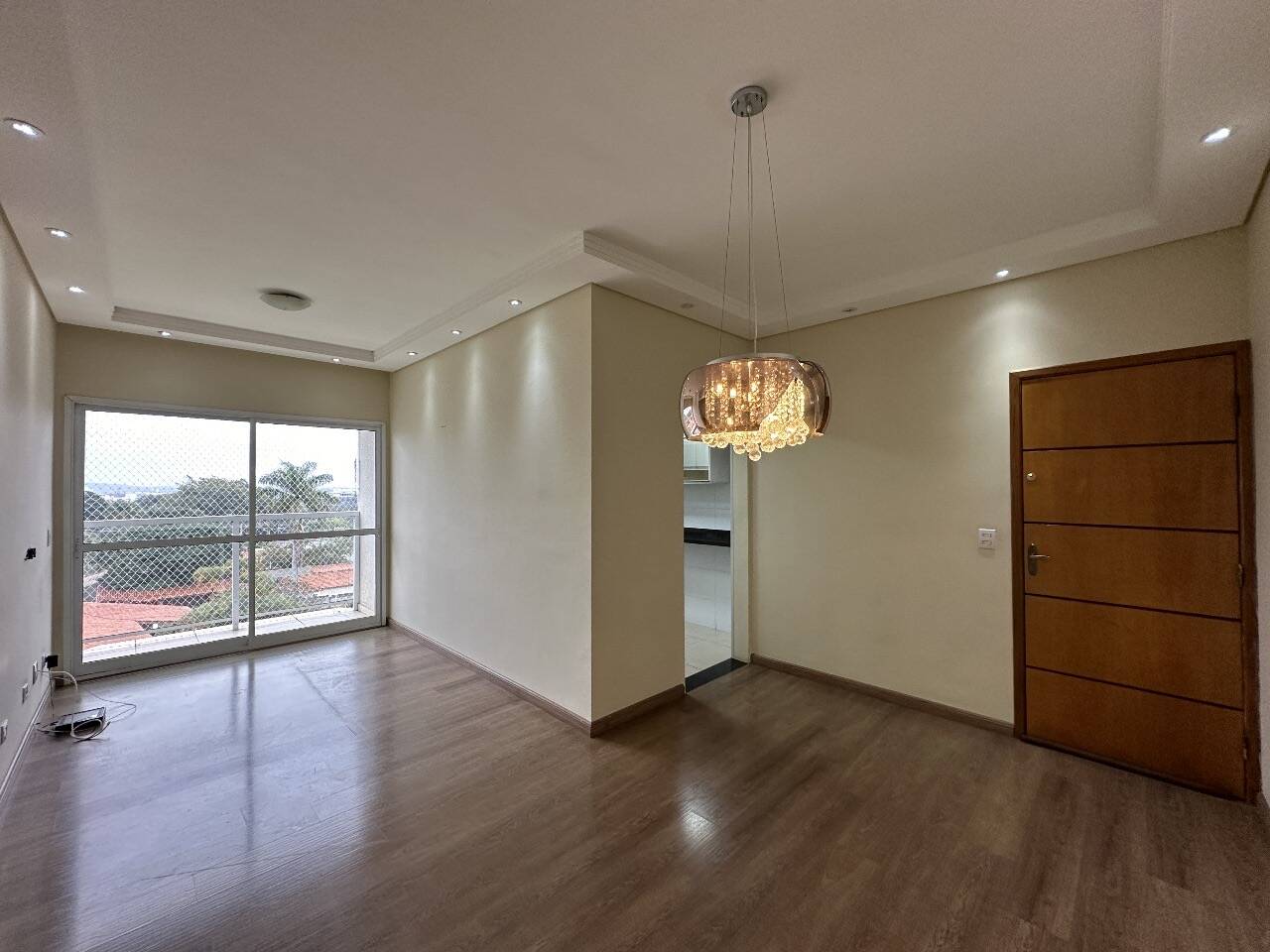 Apartamento para alugar com 3 quartos, 80m² - Foto 3