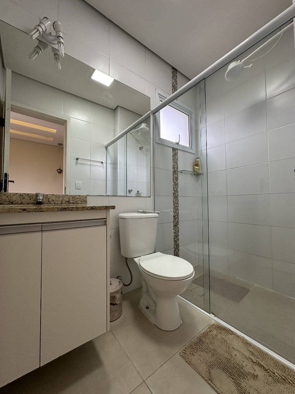 Apartamento para alugar com 3 quartos, 80m² - Foto 9